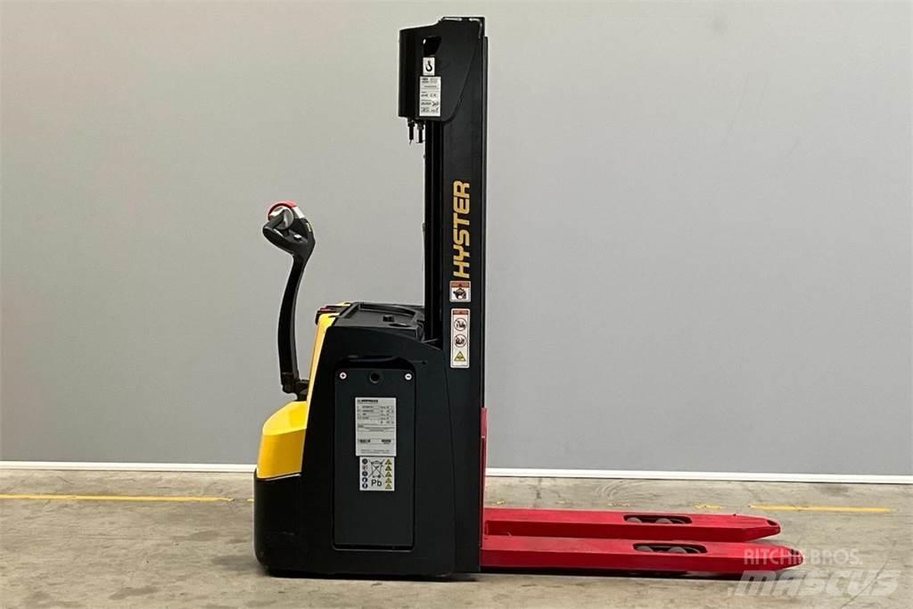 Hyster S1.6 Ručně vedené vysokozdvižné vozíky