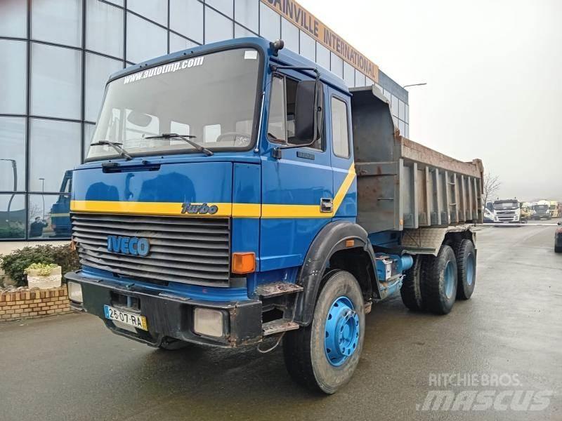 Iveco 260 36H Sklápěče