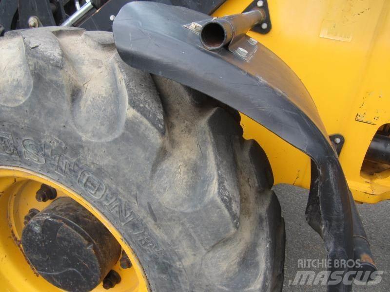 JCB 406 Kolové nakladače