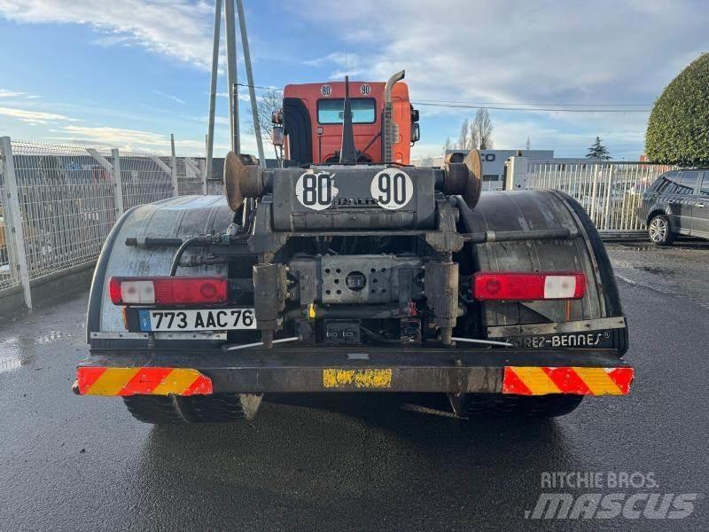 Renault Kerax Lanový nosič kontejnerů