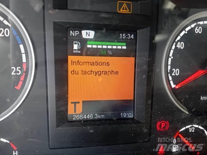 Scania P 410 Lanový nosič kontejnerů