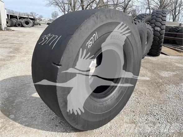 BKT 29.5R29 Pneumatiky, kola a ráfky