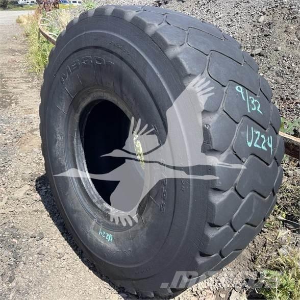  MAXAM 23.5R25 Pneumatiky, kola a ráfky