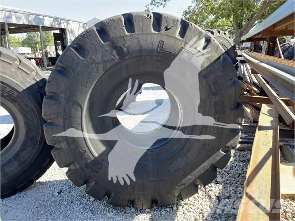 Titan 29.5x25 Pneumatiky, kola a ráfky