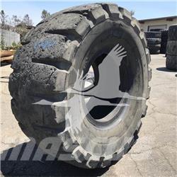 Toyo 35/65x33 Pneumatiky, kola a ráfky