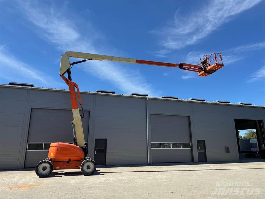 JLG 600aj Další zvedače a plošiny