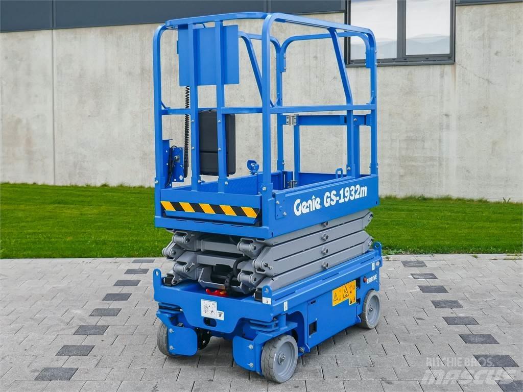 Genie GS 1932 Nůžková zvedací plošina