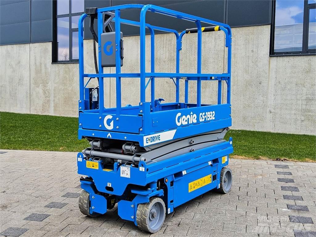 Genie GS 1932 Nůžková zvedací plošina