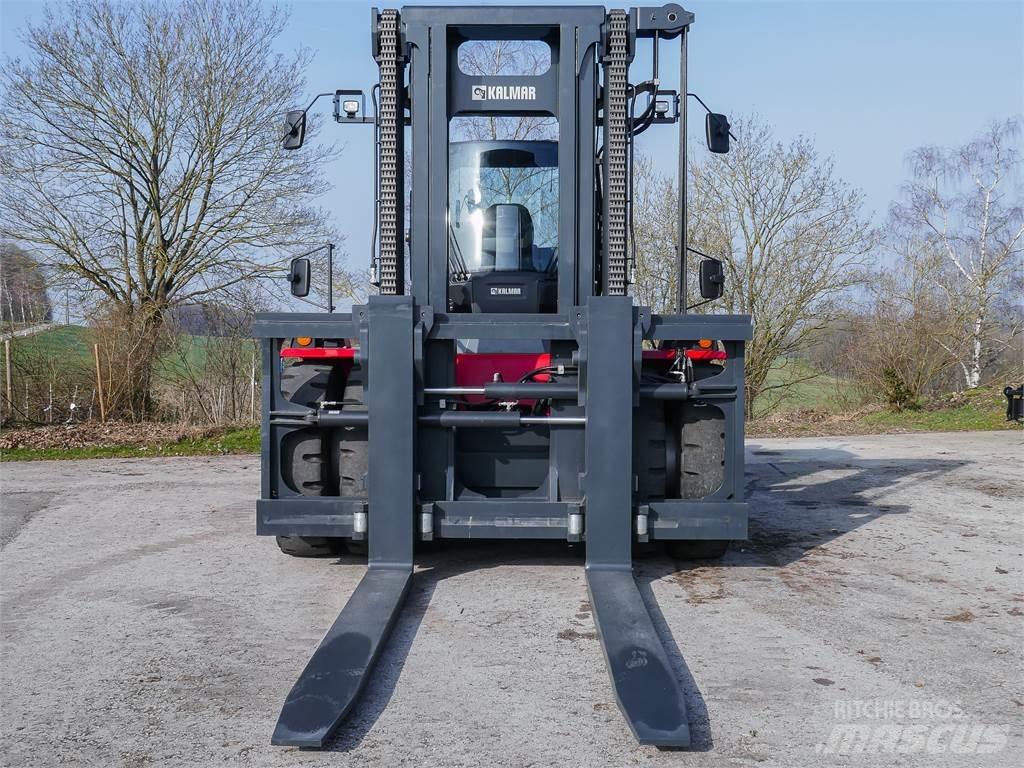 Kalmar DCG 330-12 Dieselové vozíky