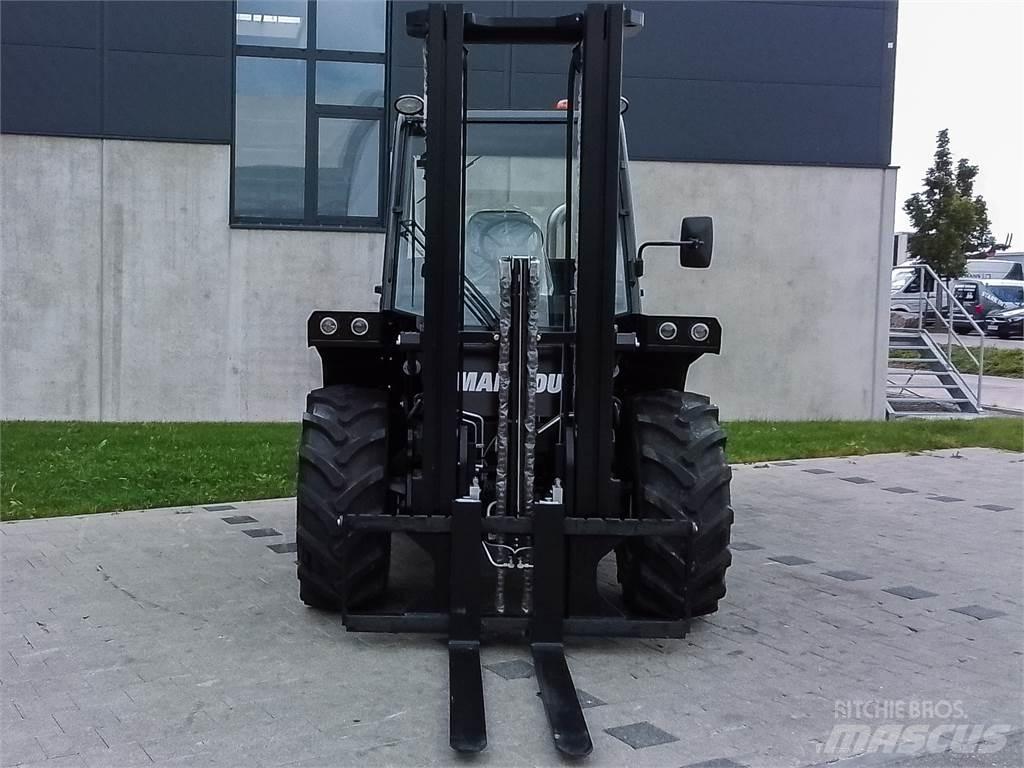Manitou M 30-4 Terénní vysokozdvižné vozíky