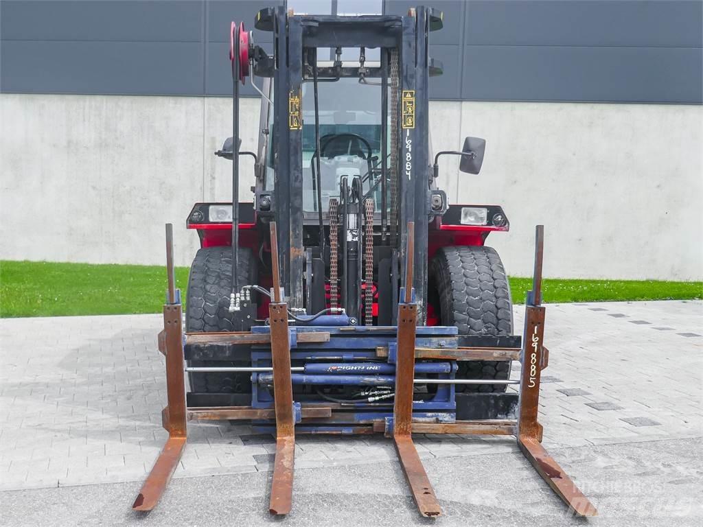 Manitou M 40-4 Terénní vysokozdvižné vozíky