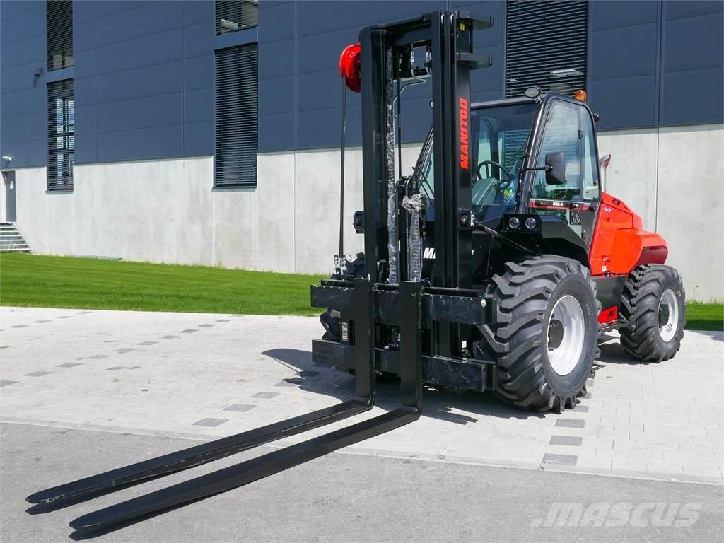 Manitou M 50-4 Terénní vysokozdvižné vozíky