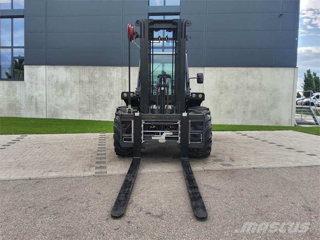 Manitou M 50-4 Terénní vysokozdvižné vozíky