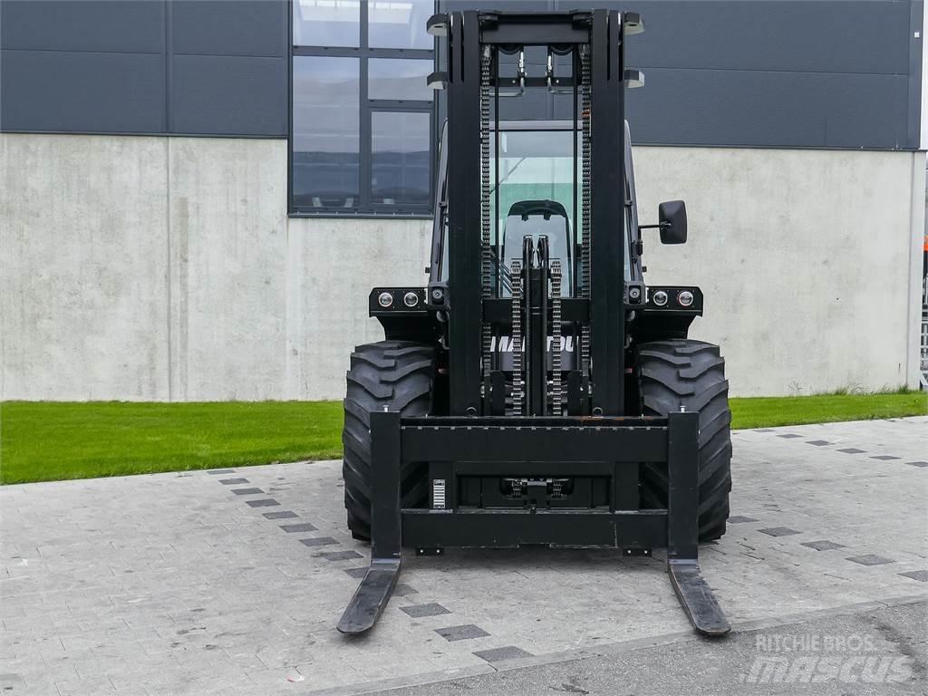 Manitou M 50-4 Terénní vysokozdvižné vozíky