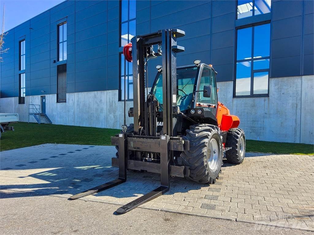 Manitou M 50-4 Terénní vysokozdvižné vozíky