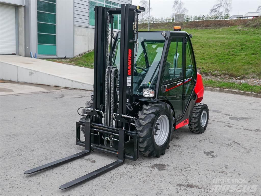 Manitou MC 25-4 Terénní vysokozdvižné vozíky