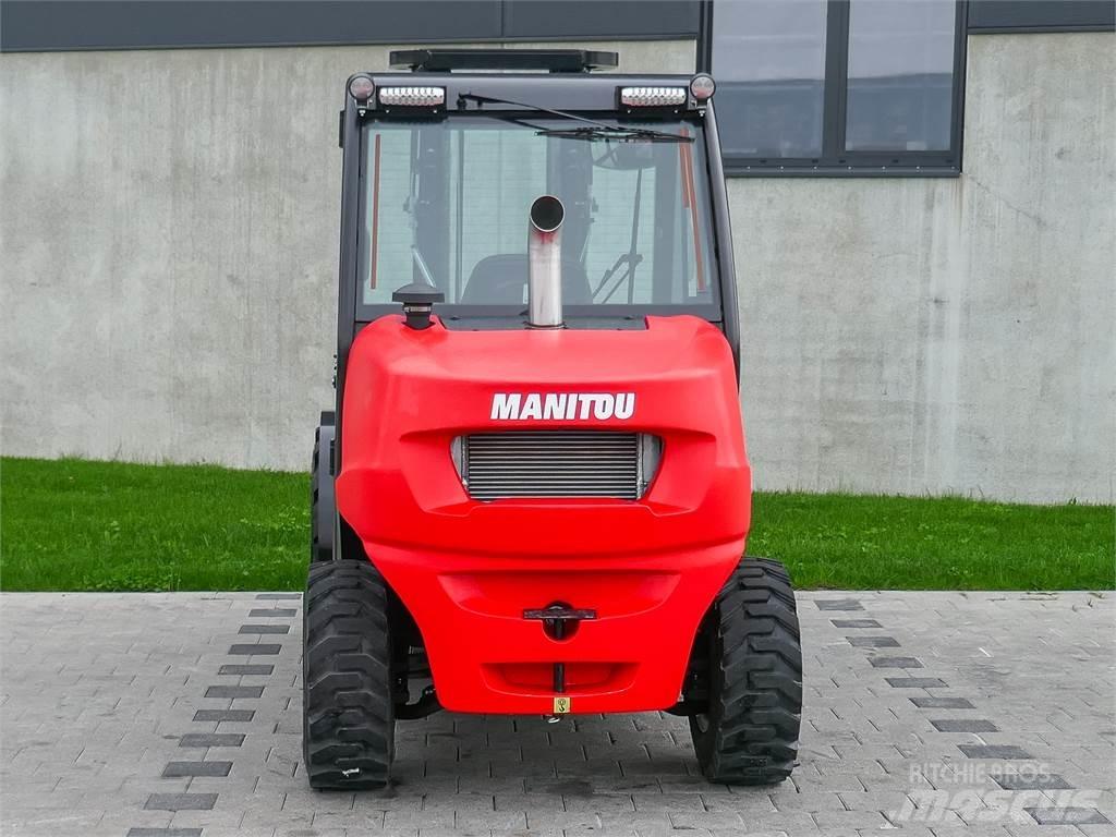 Manitou MC 25-4 Terénní vysokozdvižné vozíky