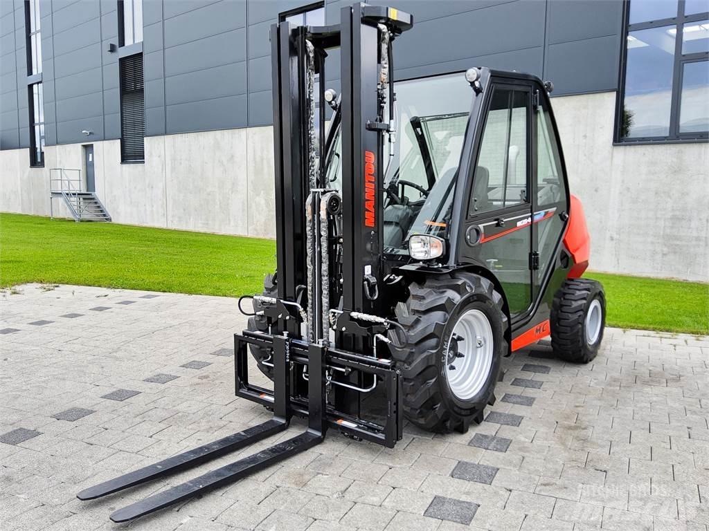 Manitou MC 25-4 Terénní vysokozdvižné vozíky