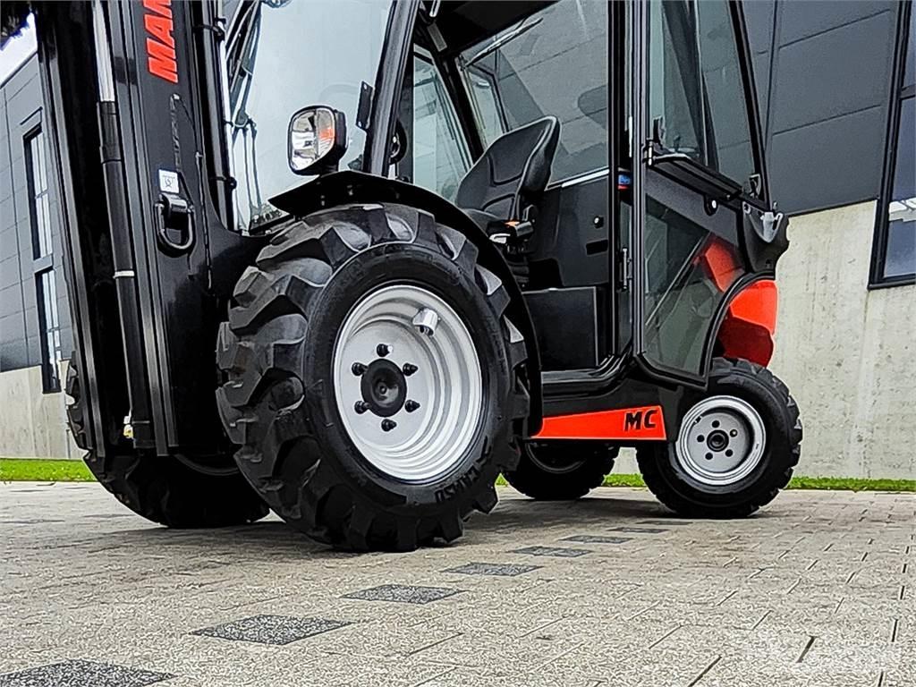 Manitou MC 25-4 Terénní vysokozdvižné vozíky