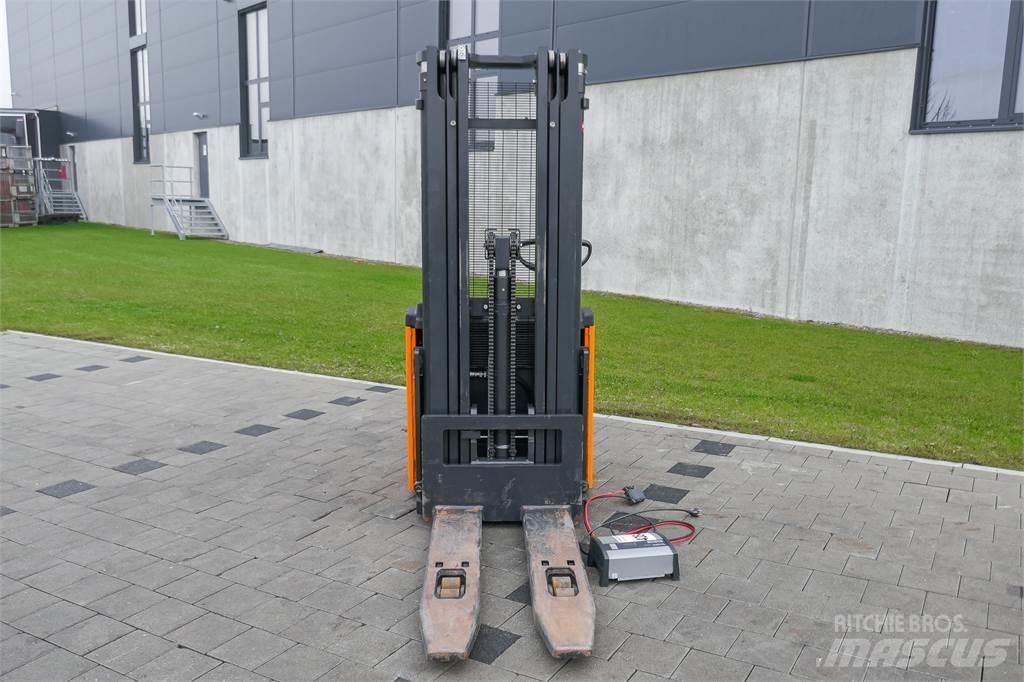 Still EGV 20 LB Ručně vedené vysokozdvižné vozíky