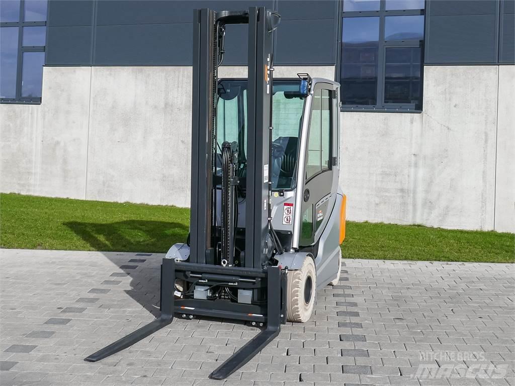 Still RX 60-25 Akumulátorové vozíky