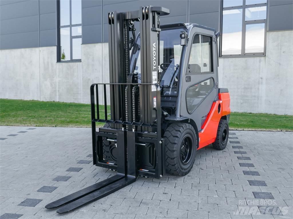 Toyota 52-8FDJF35 Dieselové vozíky