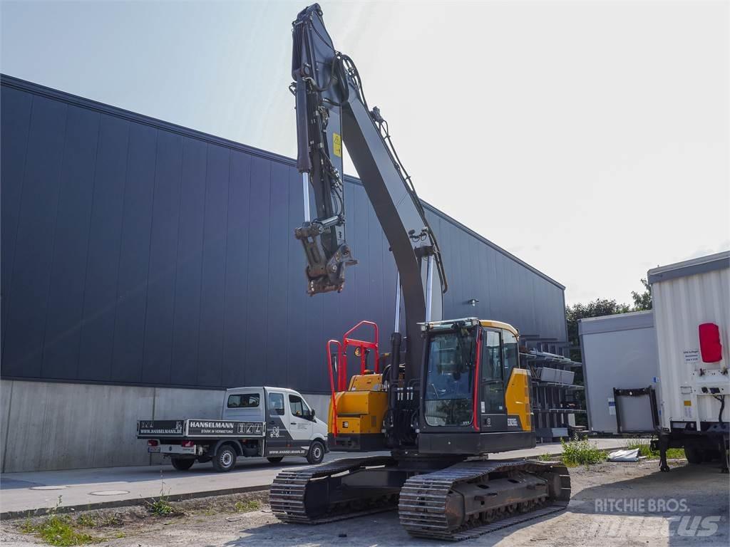 Volvo ECR235EL Mini rýpadla < 7t