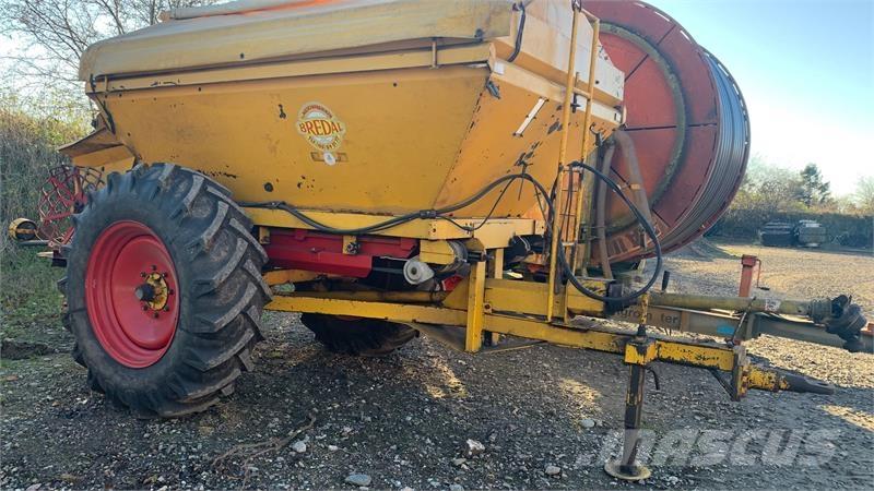 Bredal B 4 Rozmetadlo minerálních hnojiv