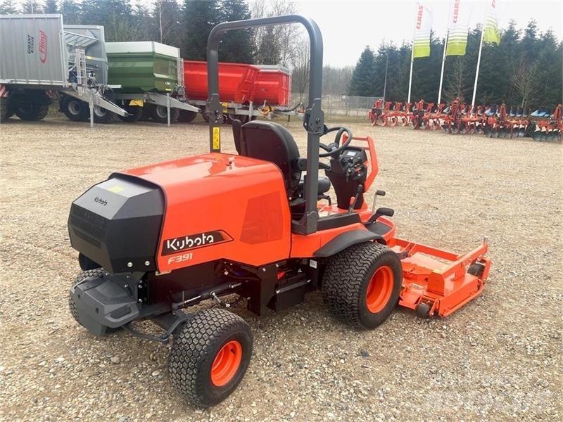 Kubota F-391 Nosiče nářadí
