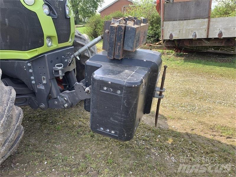  Suer 1000 kg. Přední závaží