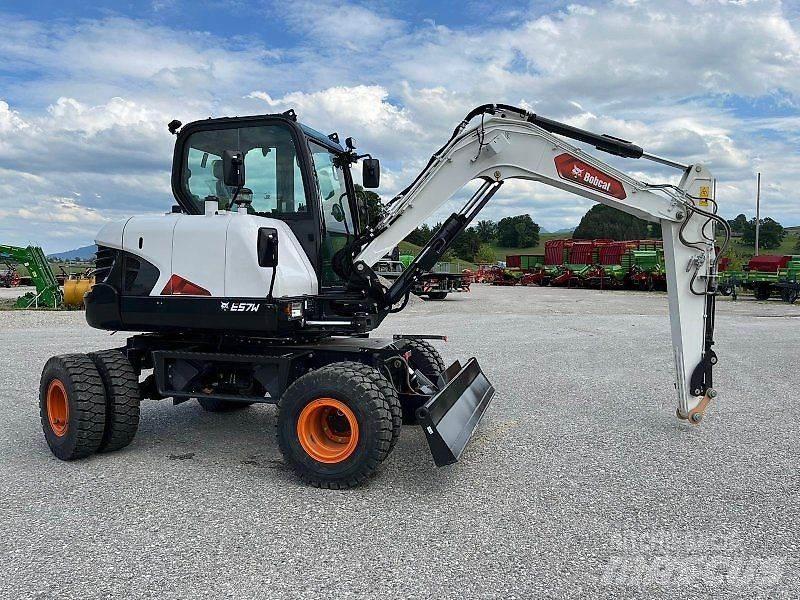 Bobcat E57W Kolová rýpadla