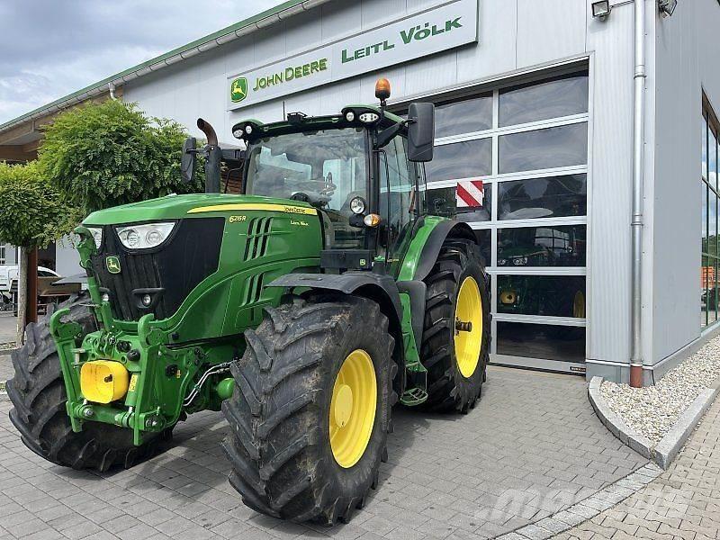 John Deere 6250R Traktory