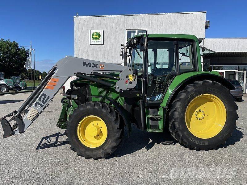 John Deere 6320 Traktory