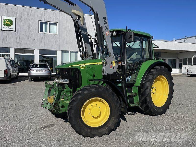 John Deere 6320 Traktory