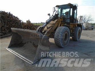 CAT 930 G Kolové nakladače
