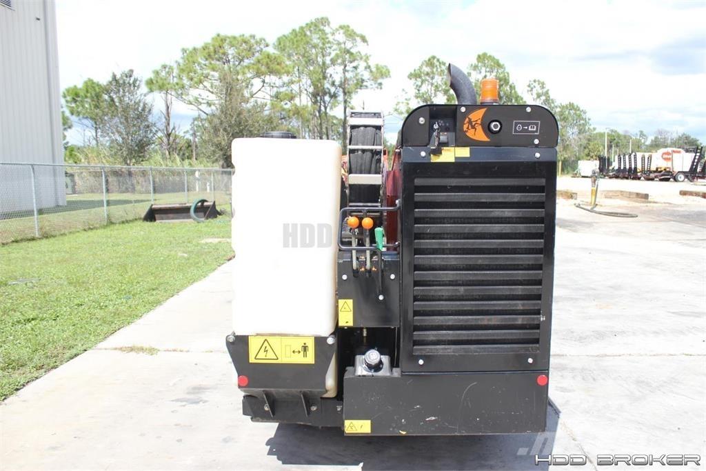 Ditch Witch JT10 Horizontální vrtací zařízení