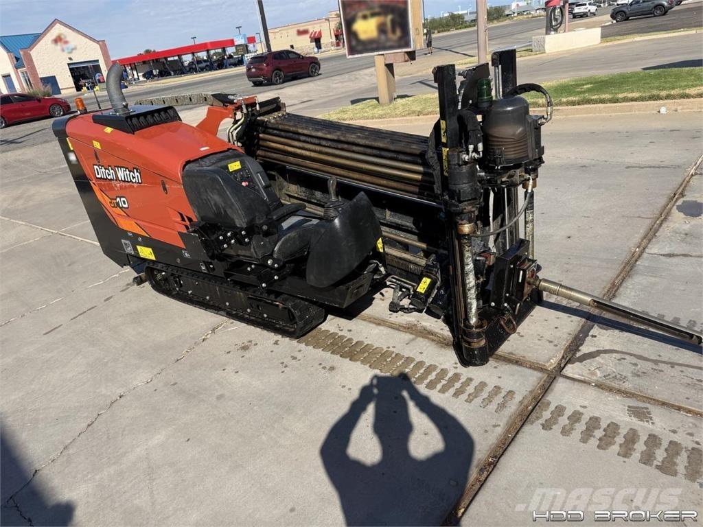 Ditch Witch JT10 Horizontální vrtací zařízení