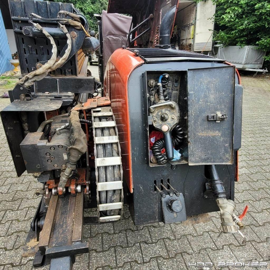 Ditch Witch JT1220 Mach 1 Horizontální vrtací zařízení