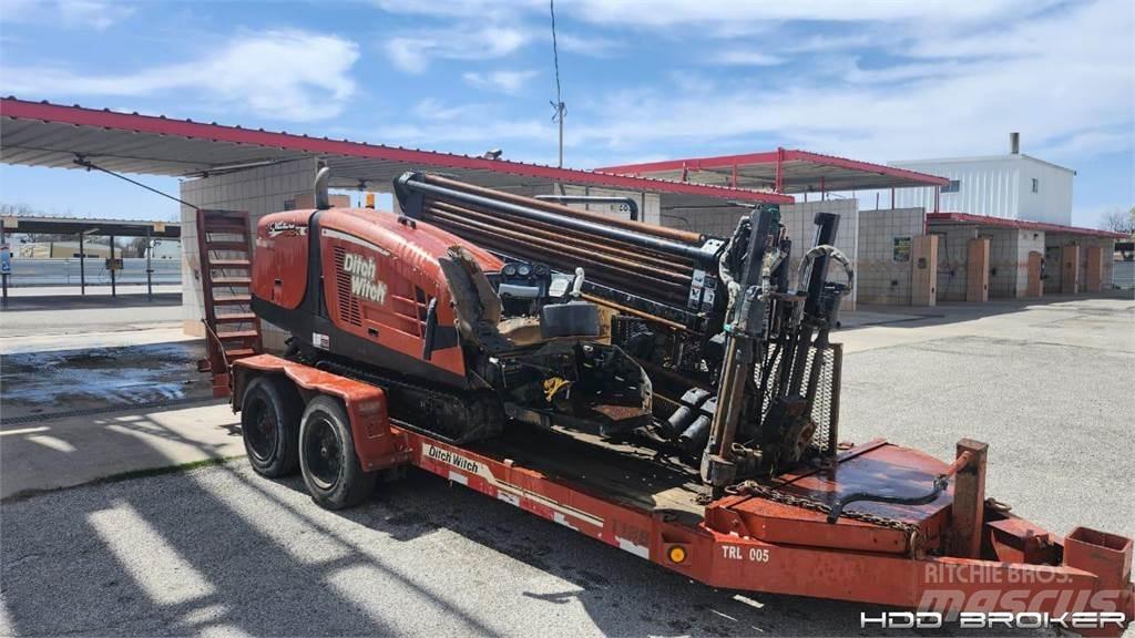 Ditch Witch JT1220 Mach 1 Horizontální vrtací zařízení