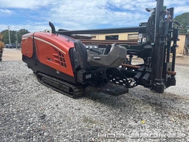 Ditch Witch JT1220 Mach 1 Horizontální vrtací zařízení