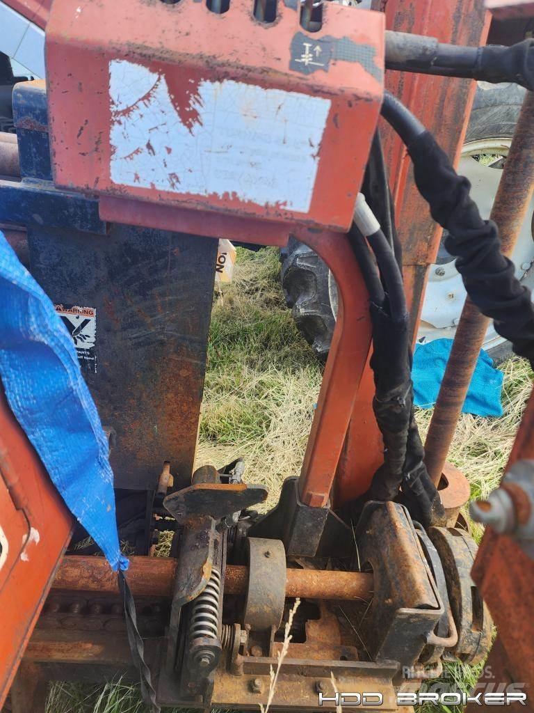 Ditch Witch JT1720 Horizontální vrtací zařízení