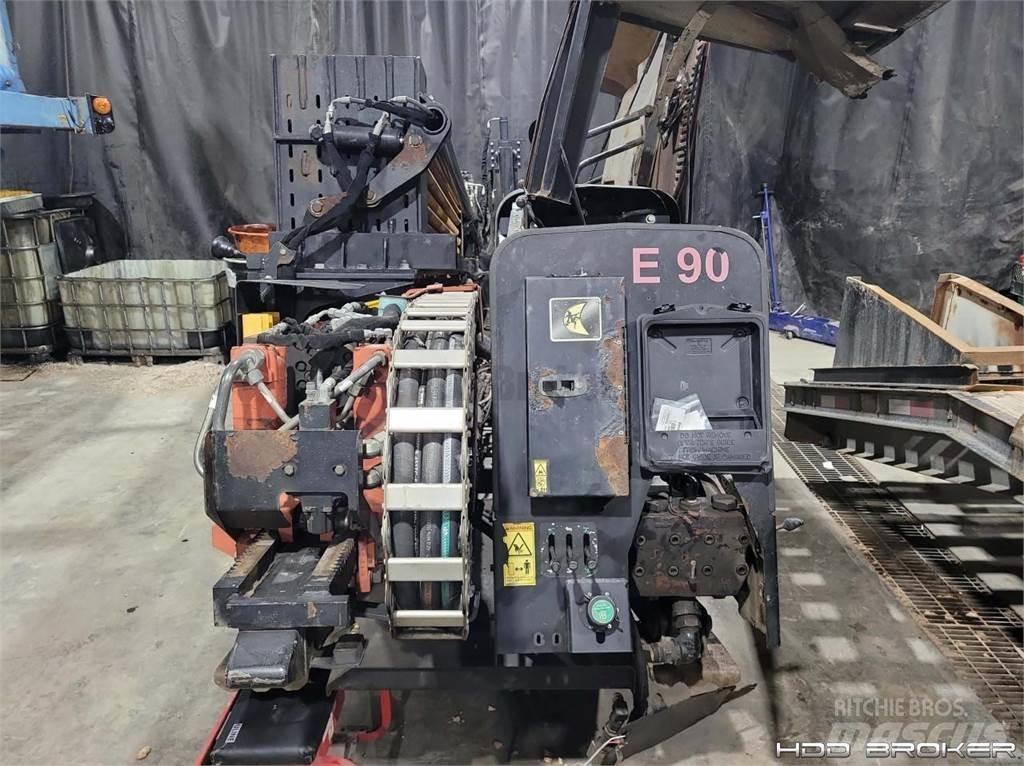 Ditch Witch JT20 Horizontální vrtací zařízení