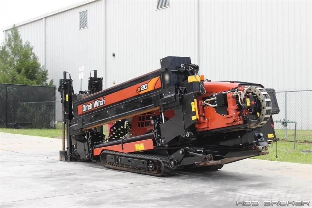 Ditch Witch JT20 Horizontální vrtací zařízení
