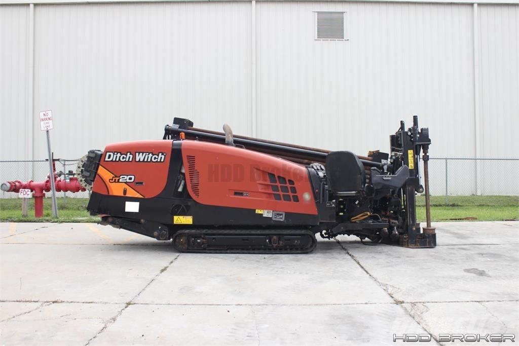 Ditch Witch JT20 Horizontální vrtací zařízení