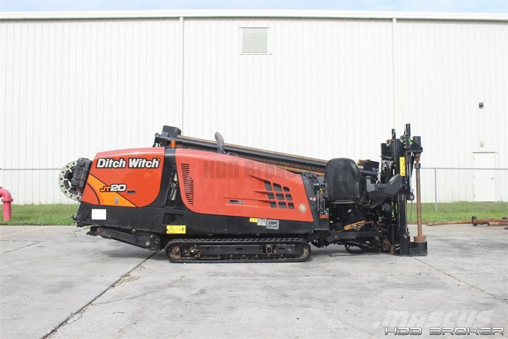 Ditch Witch JT20 Horizontální vrtací zařízení