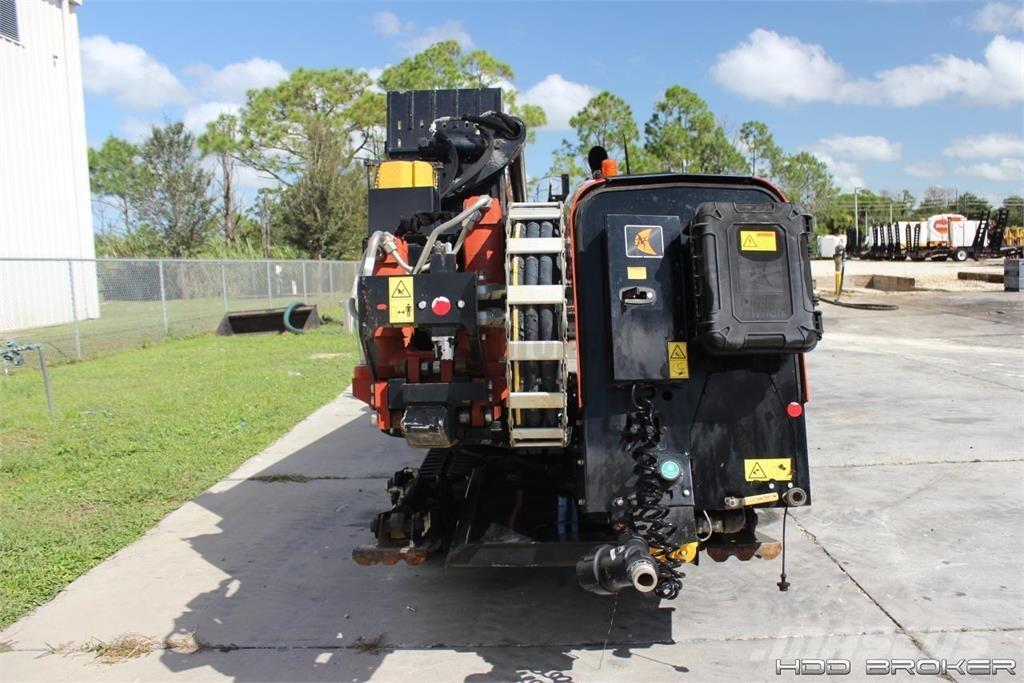 Ditch Witch JT20 Horizontální vrtací zařízení
