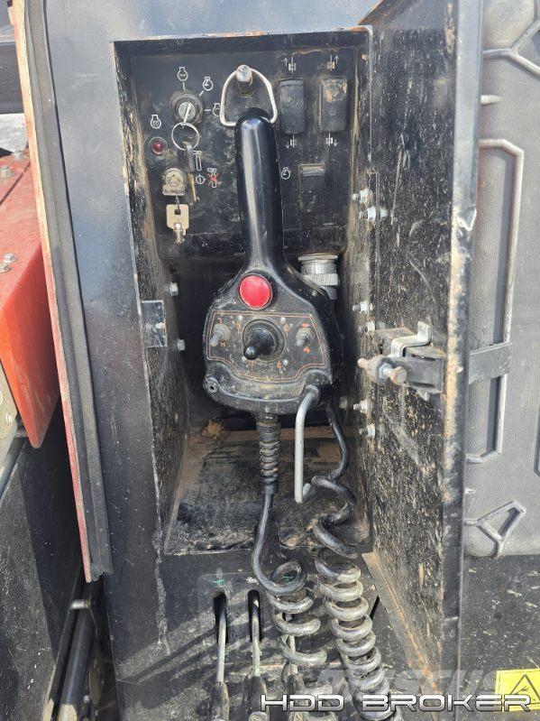 Ditch Witch JT20 Horizontální vrtací zařízení