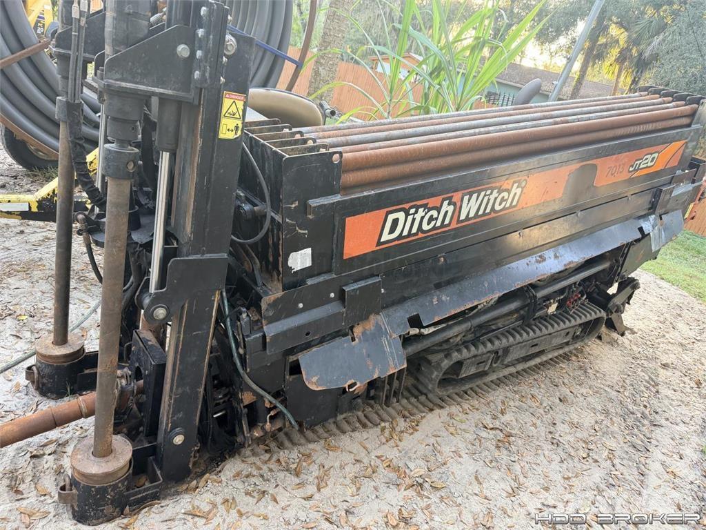 Ditch Witch JT20 Horizontální vrtací zařízení