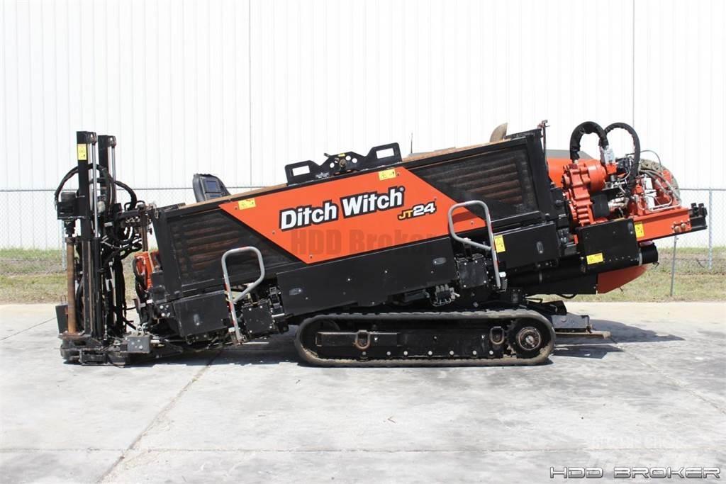 Ditch Witch JT24 Horizontální vrtací zařízení