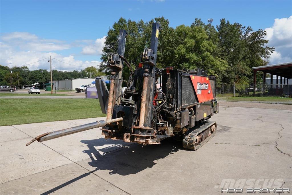 Ditch Witch JT24 Horizontální vrtací zařízení